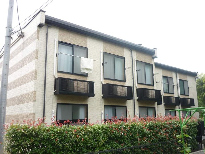 レオパレスイーグルの外観