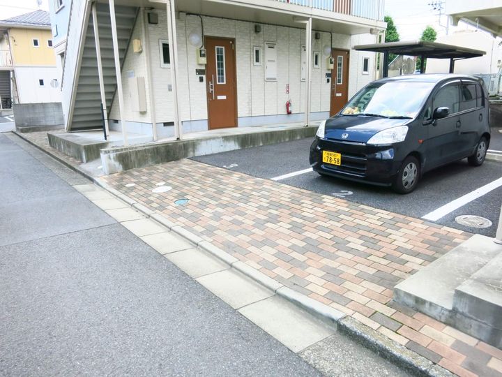 ルナリアA201の外観