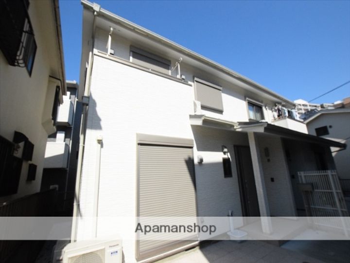 リュミエールAの外観