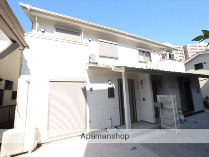 リュミエールAの外観