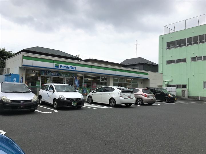 セントラーレの周辺