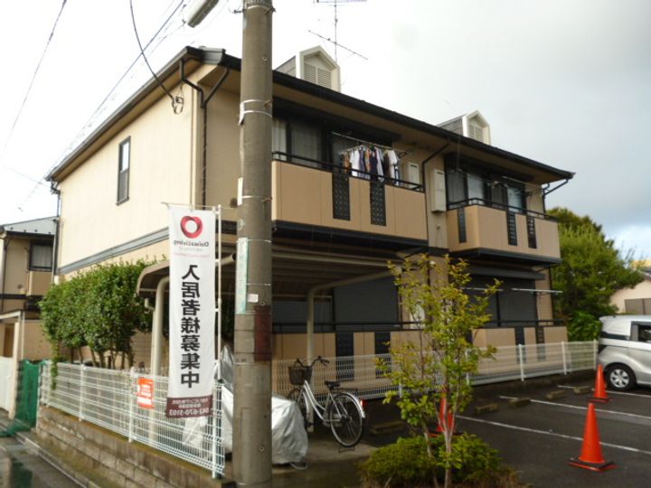 クレセント ABの外観