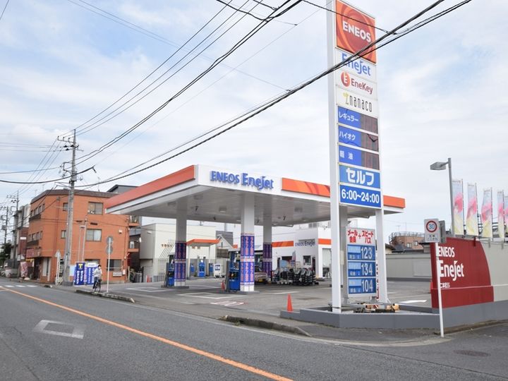 クレセント ABの周辺