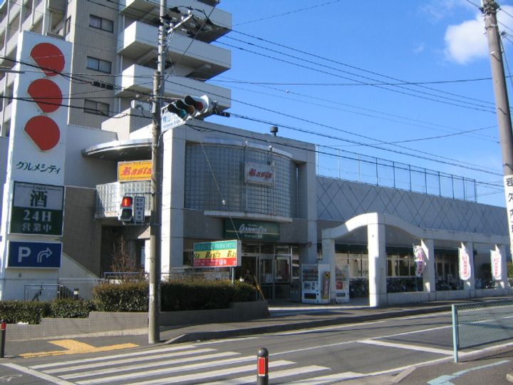 アムールの周辺