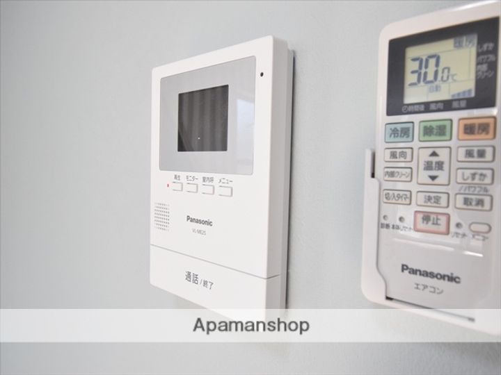 神奈川県相模原市中央区高根2丁目の賃貸アパートの内装