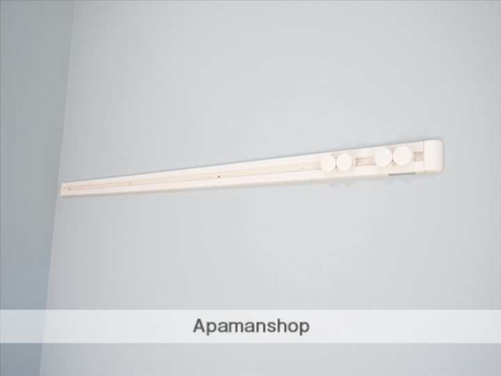 神奈川県相模原市中央区高根2丁目の賃貸アパートの内装