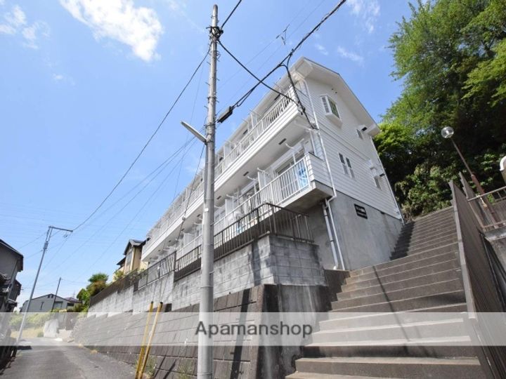 アメニティ南陽台106の外観