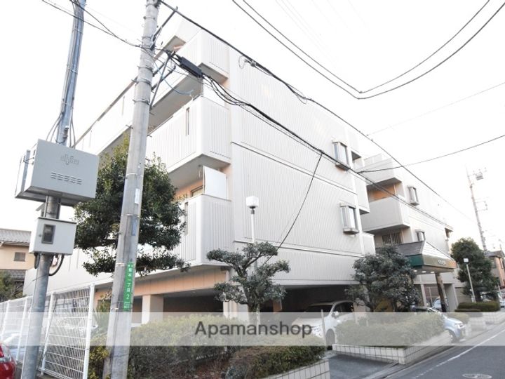 メゾンさがみ101の外観