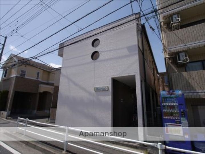 PIACEVOLE103の外観