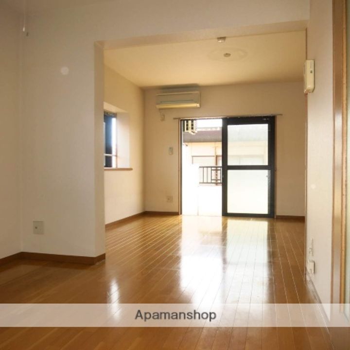 グランディールの居間