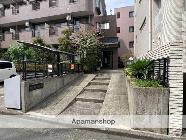 神奈川県相模原市中央区相模原2丁目の賃貸マンションの外観