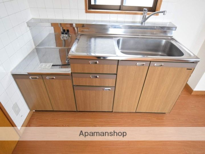 神奈川県相模原市中央区上溝6丁目の賃貸マンションのキッチン