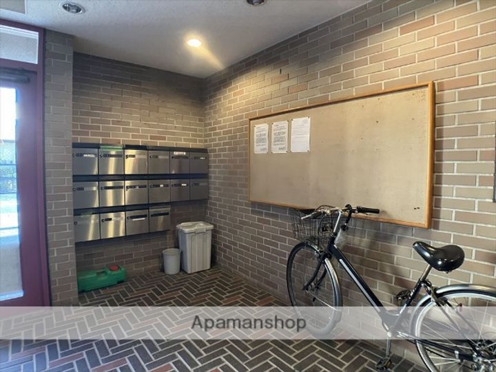 神奈川県相模原市中央区上溝6丁目の賃貸マンションの外観