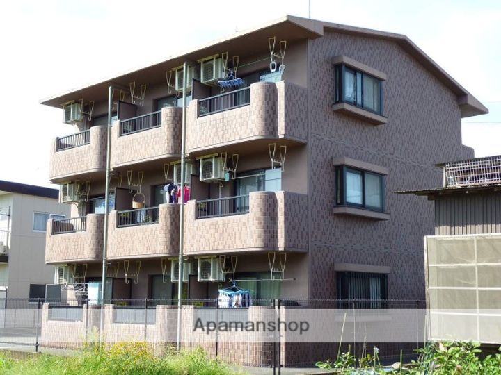 グランシェーヴル302の外観