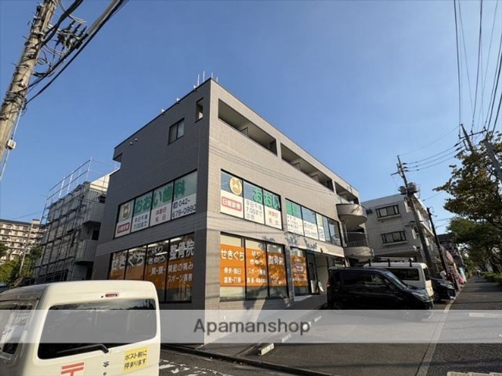 クレセントヒルズの外観