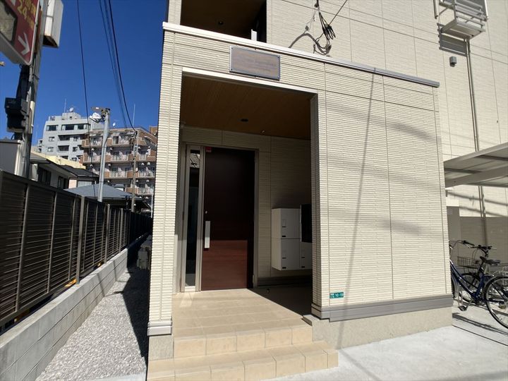神奈川県相模原市中央区相模原5丁目の賃貸アパートの外観