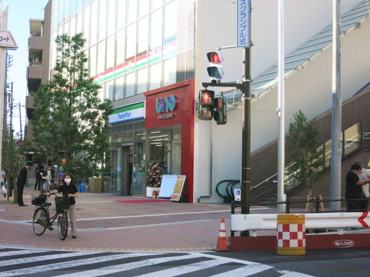 グランドステータス日高の周辺