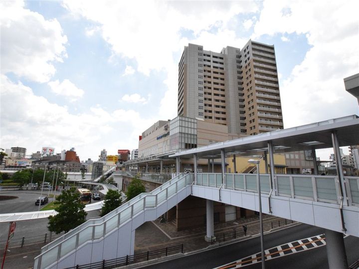 ビッグフィールド303の周辺