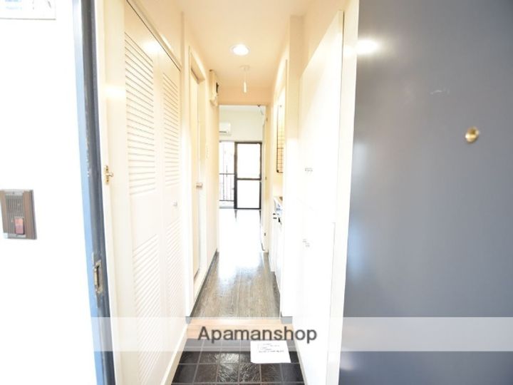 ワコーレ相武台前の玄関