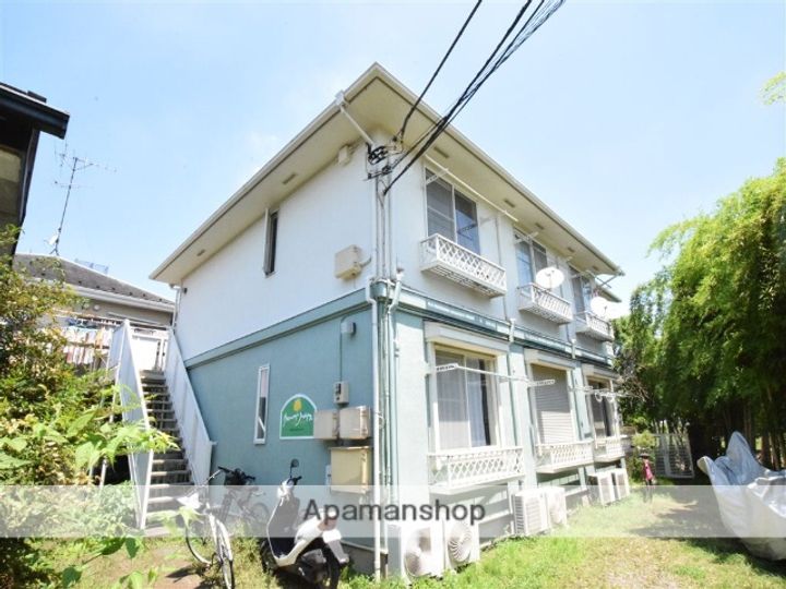 神奈川県相模原市南区南台2丁目の賃貸アパートの外観