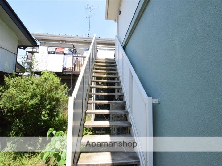 神奈川県相模原市南区南台2丁目の賃貸アパートの外観