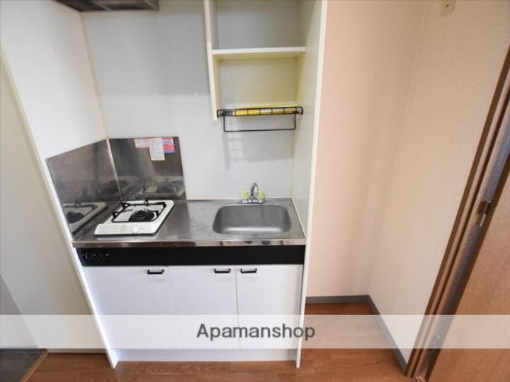 神奈川県相模原市南区上鶴間本町1丁目の賃貸マンションのキッチン