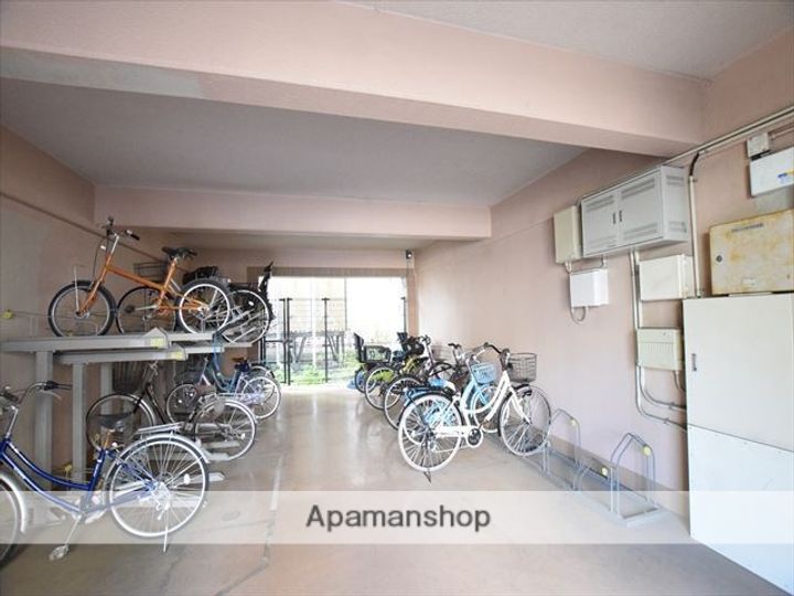 神奈川県相模原市南区東林間5丁目の賃貸マンションの外観