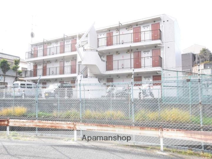 神奈川県相模原市南区上鶴間4丁目の賃貸マンションの外観