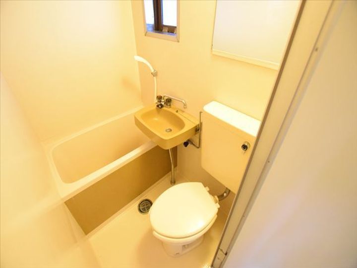 神奈川県大和市中央林間3丁目の賃貸マンションの風呂