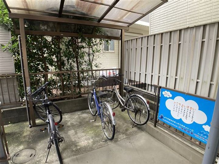 神奈川県大和市中央林間3丁目の賃貸マンションの外観