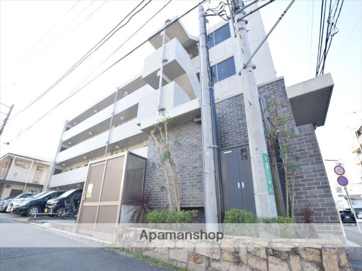 グランコモド小田急相模原の外観