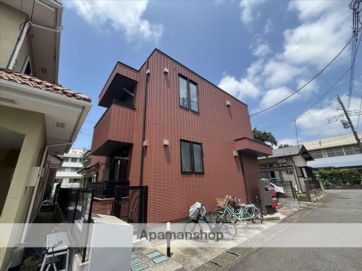 神奈川県相模原市南区北里2丁目の賃貸マンションの外観