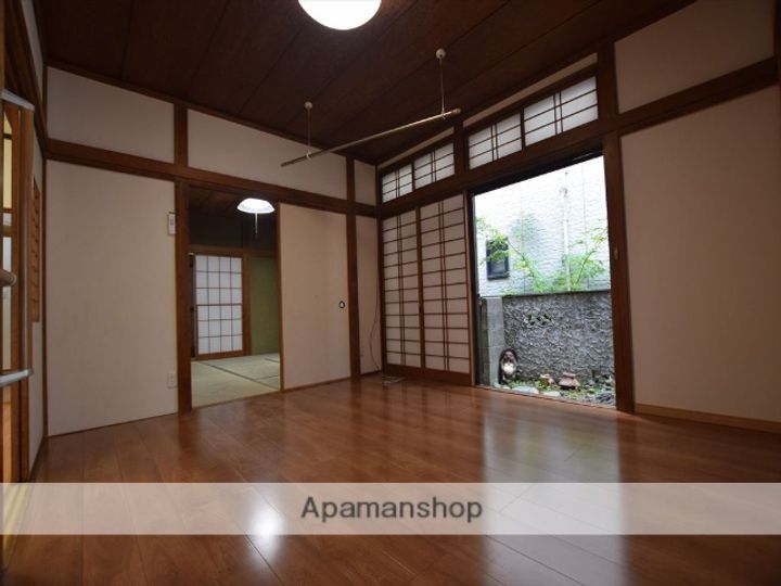 神奈川県相模原市南区南台1丁目(一戸建)の賃貸物件戸建ての居間