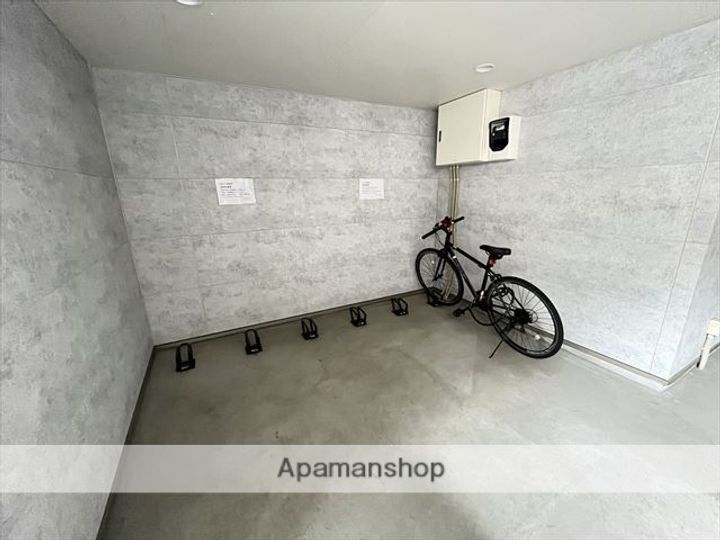 WITHFUN小田急相模原駅南口の外観