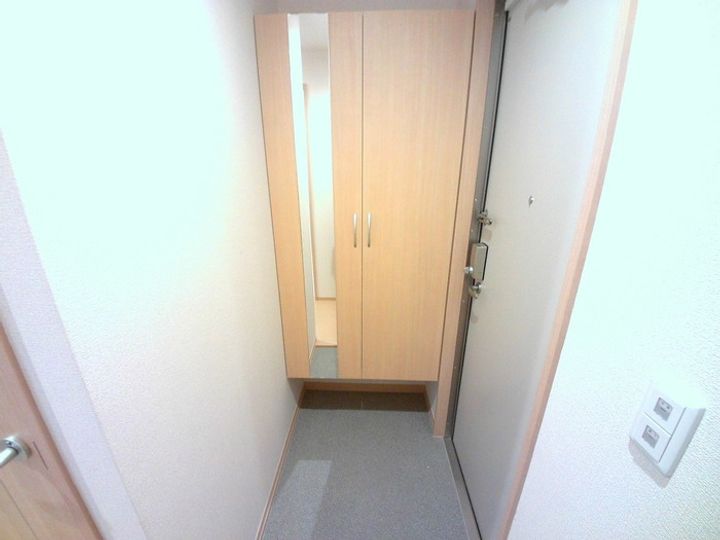 SOUTH WIND FREAの玄関