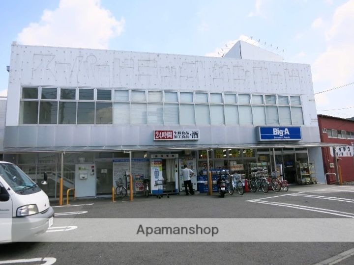 MKビルの内装