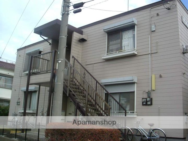 東京都町田市木曽東1丁目の賃貸アパートの外観