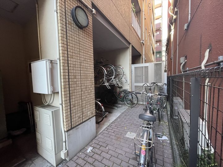 PALAZZO DI SAGAMIHARAの外観