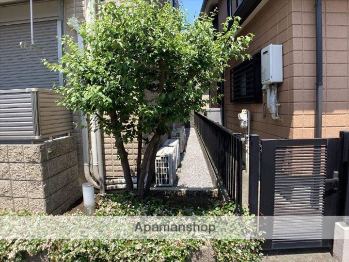 神奈川県相模原市南区鵜野森1丁目の賃貸マンションの外観