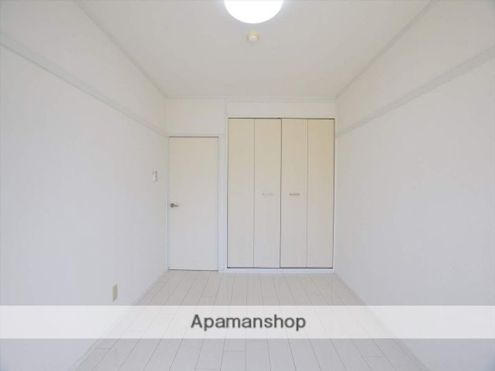 カーサドニル104の内装