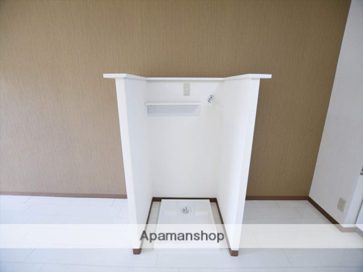 カーサドニル104の内装