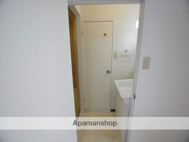 カーサドニル104の内装