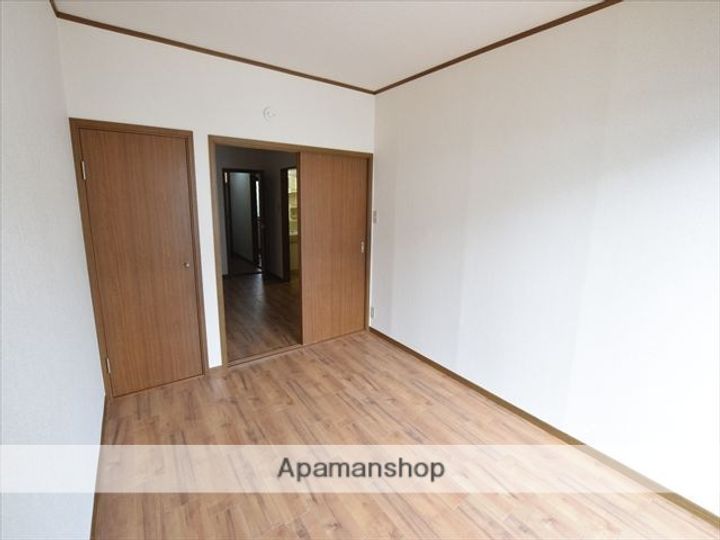 サマックスラークC102の内装