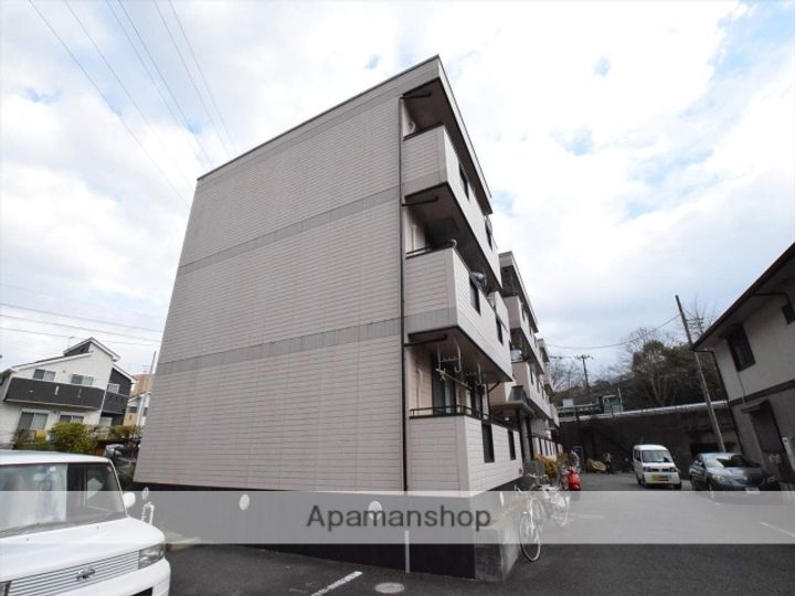 神奈川県相模原市南区鵜野森1丁目の賃貸マンションの外観