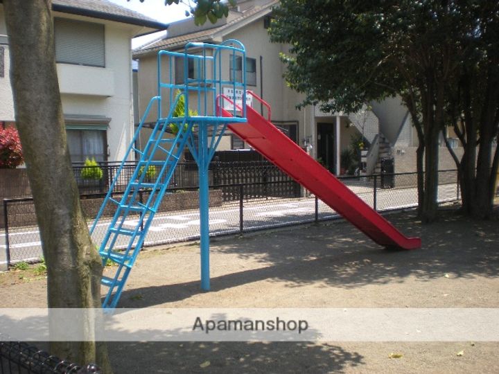 神奈川県相模原市中央区小山3丁目の賃貸アパートの周辺