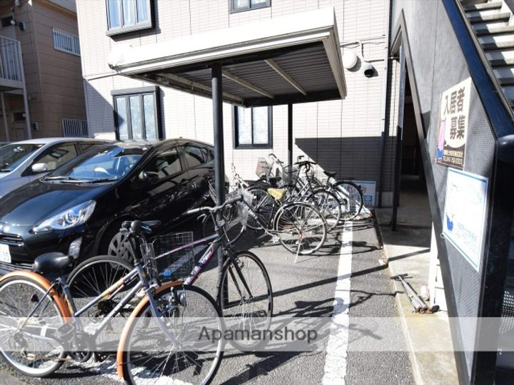 神奈川県相模原市中央区小山3丁目の賃貸アパートの外観