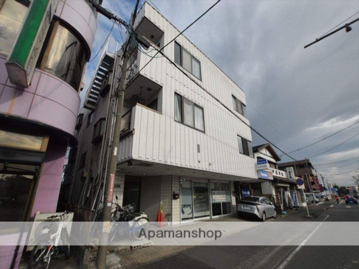 メゾン栗原202の外観
