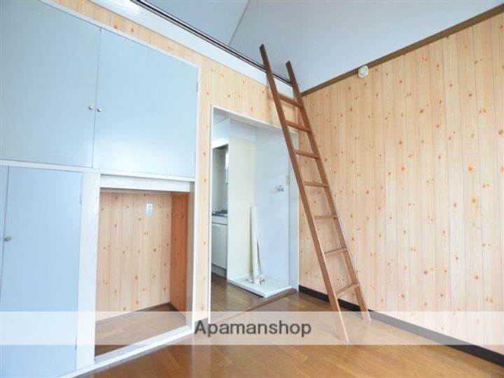 神奈川県相模原市南区上鶴間本町7丁目の賃貸アパートの内装