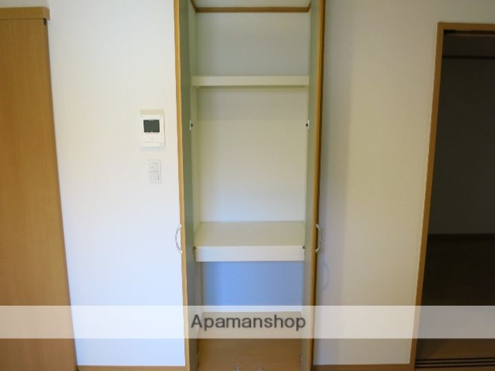 神奈川県相模原市南区相武台1丁目の賃貸アパートの内装