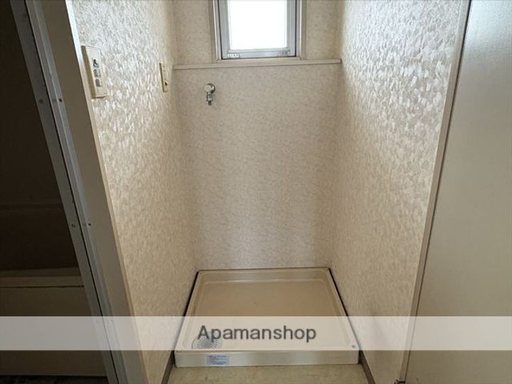 神奈川県座間市入谷西5丁目の賃貸マンションの内装